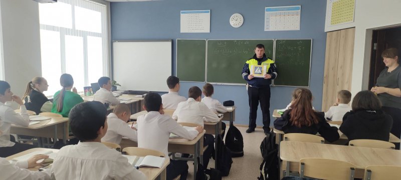 В Северной Осетии сотрудники Госавтоинспекции Ардонского района организуют  «Уроки дорожной безопасности» в школах района